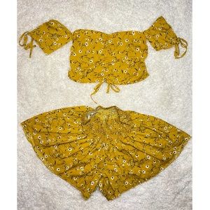 SHEIN LG mustard floral pants/skirt set